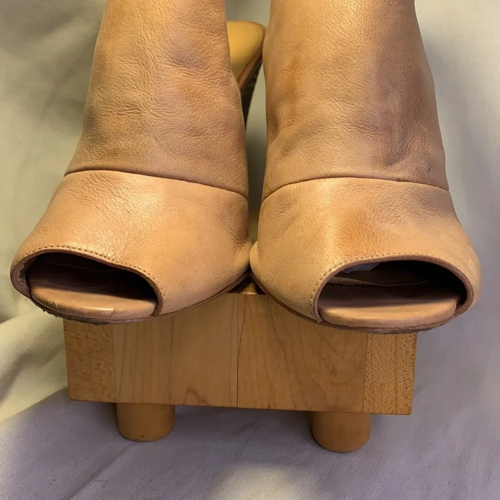 Coach peep toe leather wedge slingback shoes